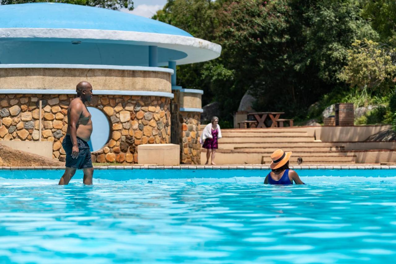 Gooderson Leisure Natal Spa Self Catering And Timeshare Resort Paulpietersburg Eksteriør billede