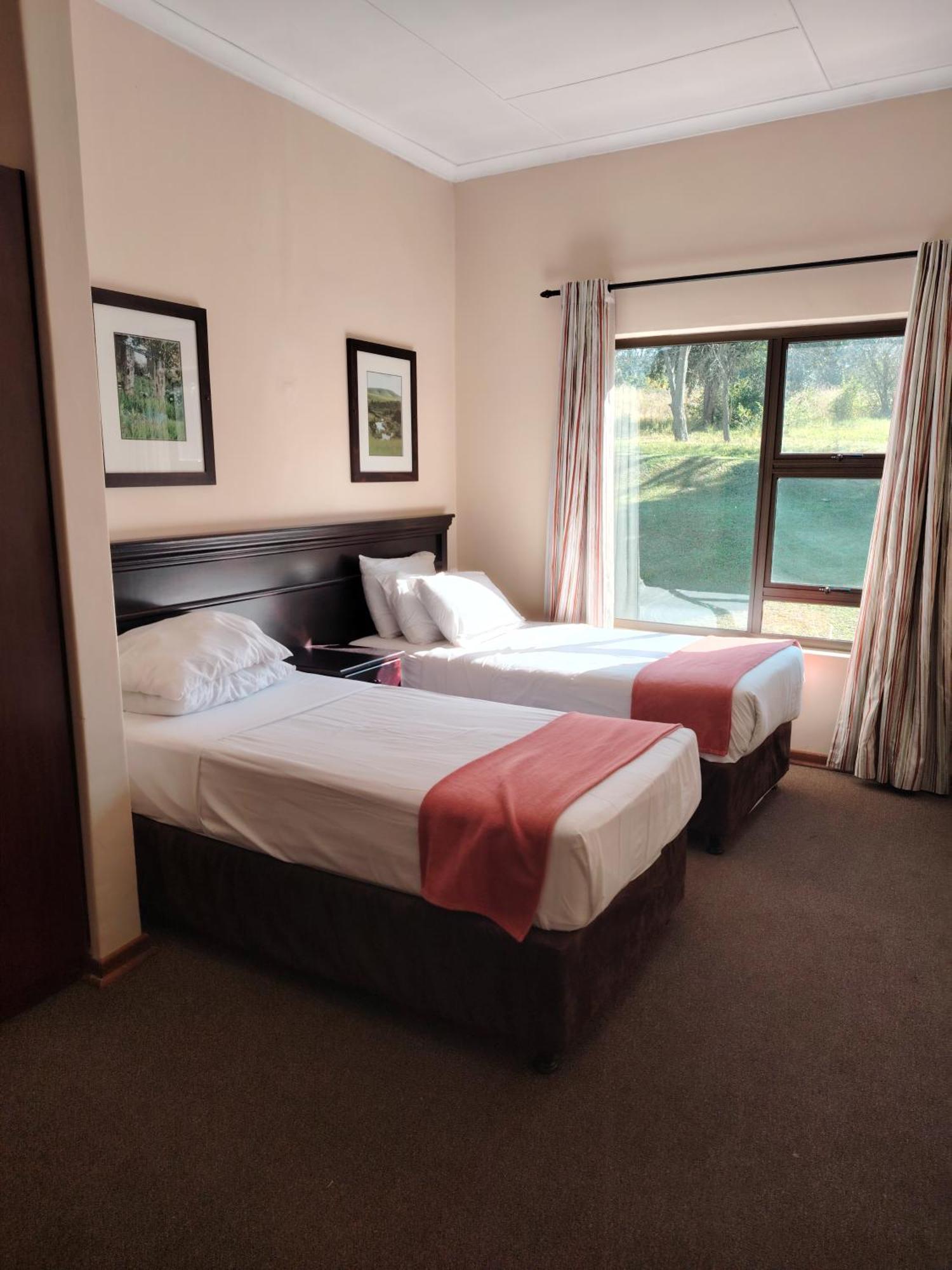 Gooderson Leisure Natal Spa Self Catering And Timeshare Resort Paulpietersburg Eksteriør billede