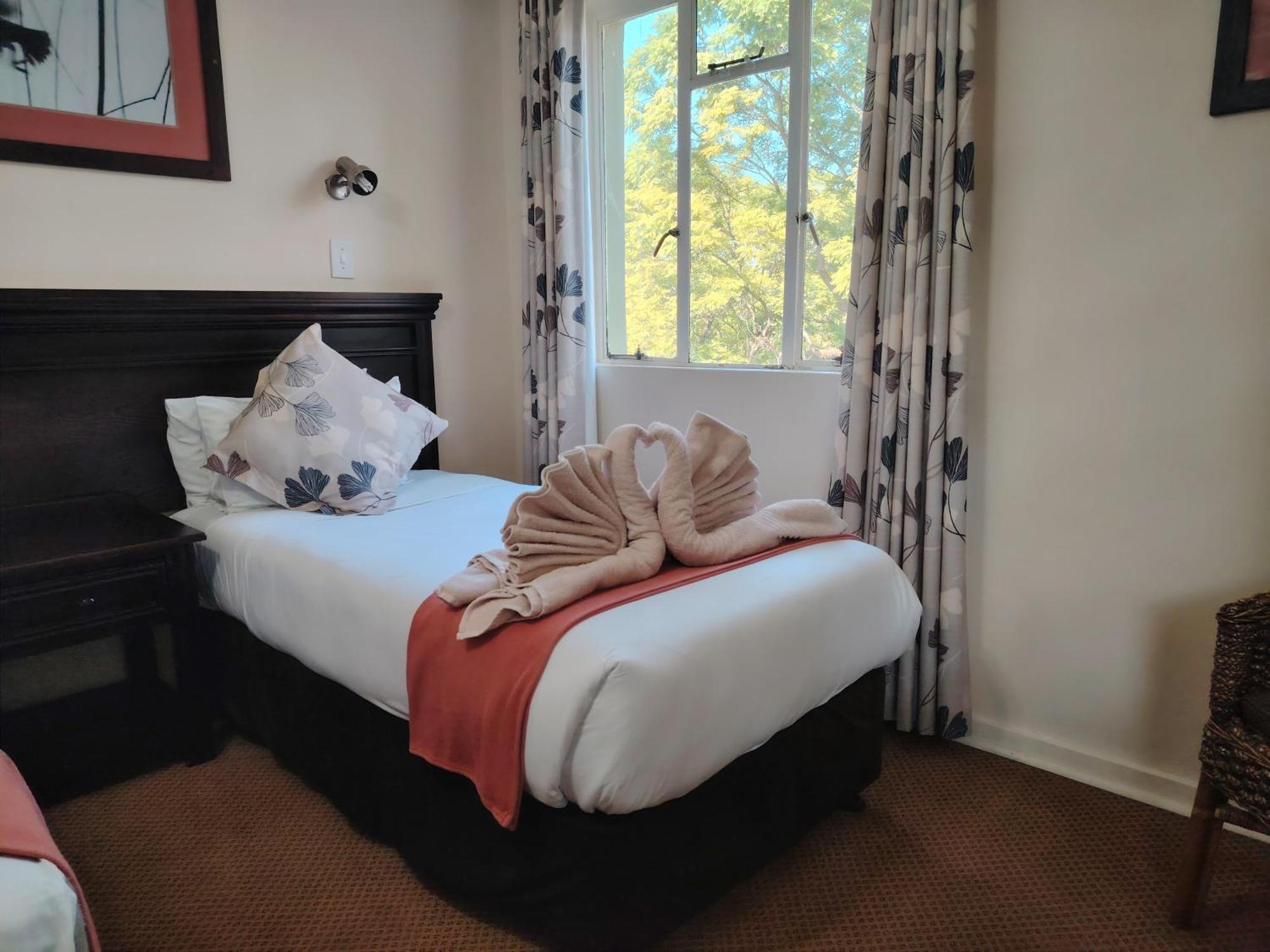 Gooderson Leisure Natal Spa Self Catering And Timeshare Resort Paulpietersburg Eksteriør billede