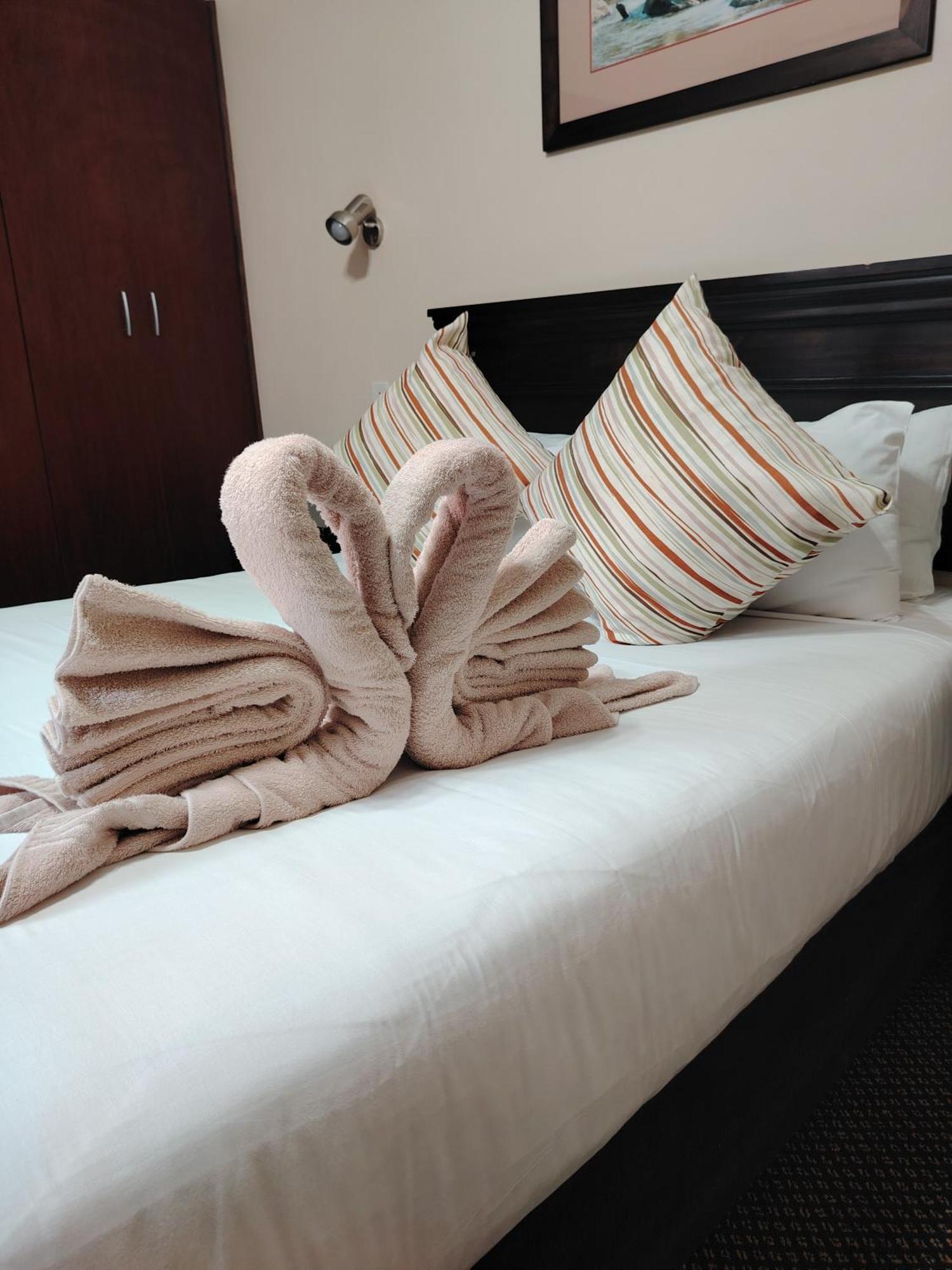 Gooderson Leisure Natal Spa Self Catering And Timeshare Resort Paulpietersburg Eksteriør billede
